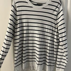 Style & Co. Black and White Boxy Sweatshirt Relaxed Fit